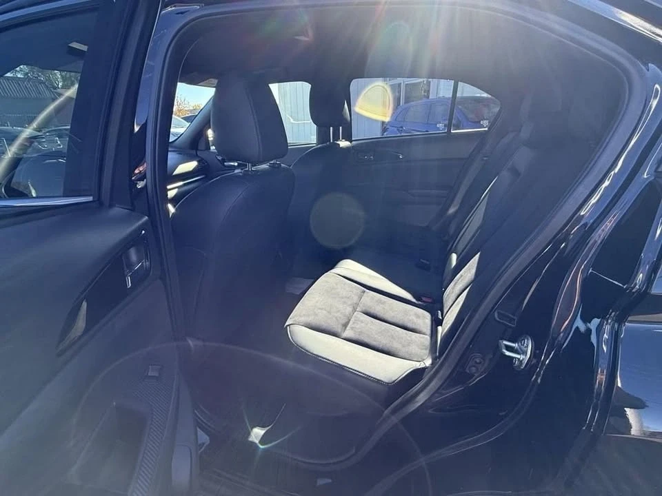 2022 Mitsubishi Eclipse Cross - Image 10 of 10