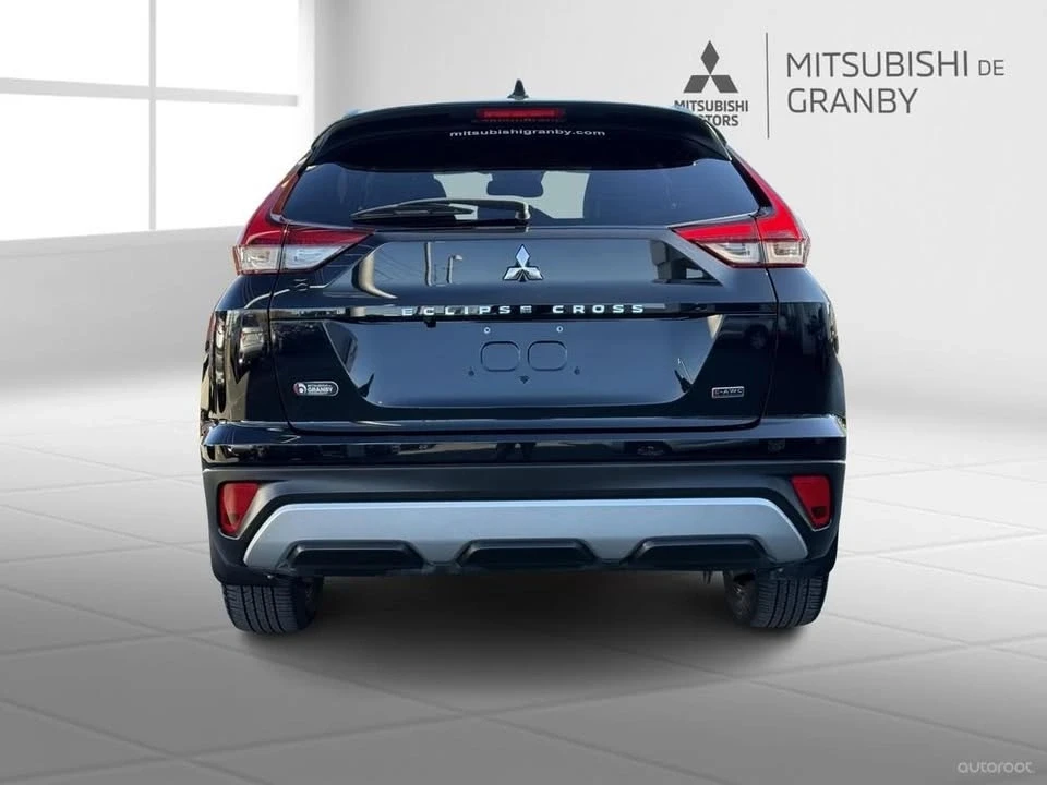 2022 Mitsubishi Eclipse Cross - Image 7 of 10