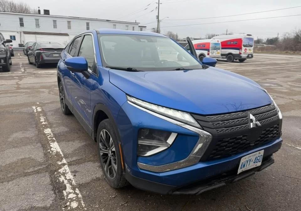 2022 Mitsubishi Eclipse Cross - Image 2 of 5