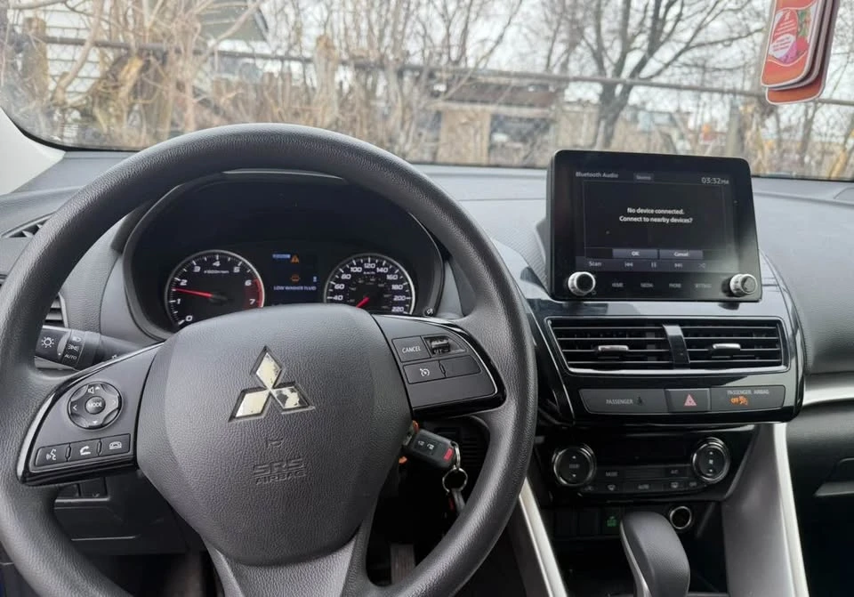 2022 Mitsubishi Eclipse Cross - Image 3 of 5