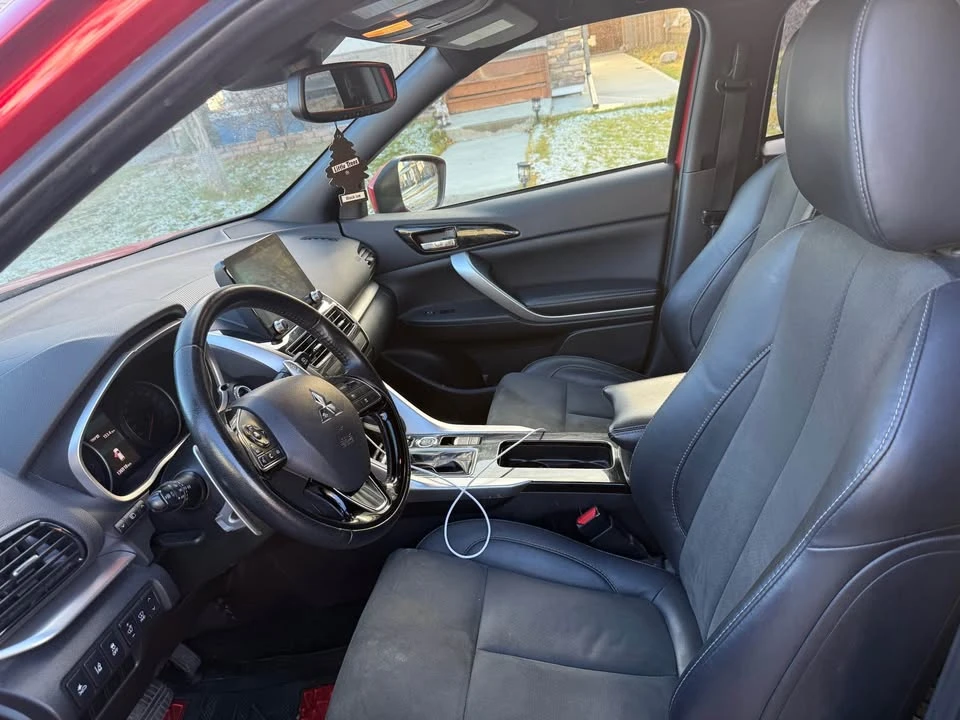 2022 Mitsubishi Eclipse Cross - Image 2 of 11