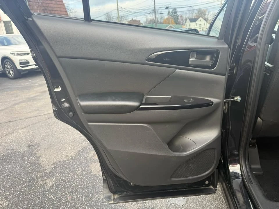 2022 Mitsubishi Eclipse Cross - Image 12 of 20