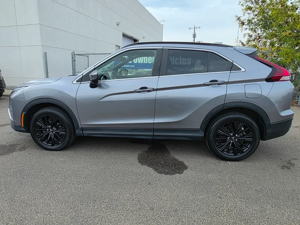 2022 Mitsubishi Eclipse Cross - Image 3 of 9