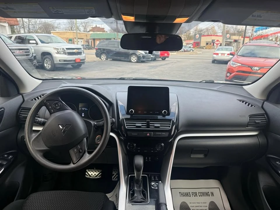 2022 Mitsubishi Eclipse Cross - Image 18 of 20