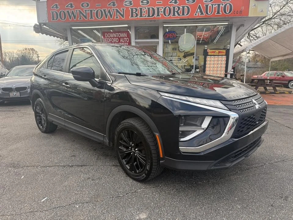 2022 Mitsubishi Eclipse Cross - Image 3 of 20