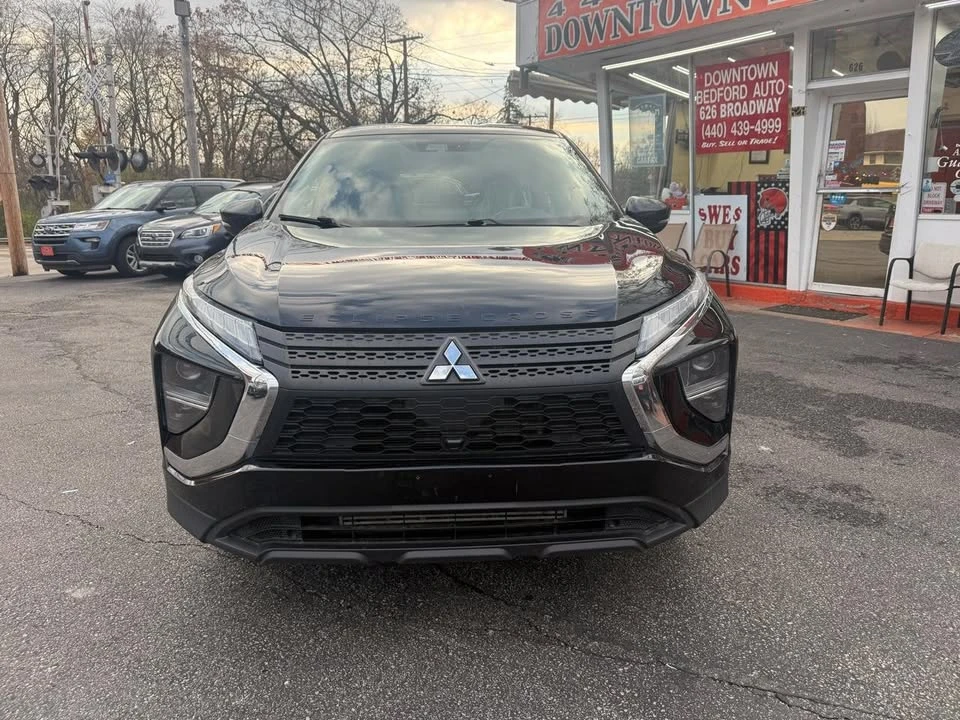 2022 Mitsubishi Eclipse Cross - Image 2 of 20