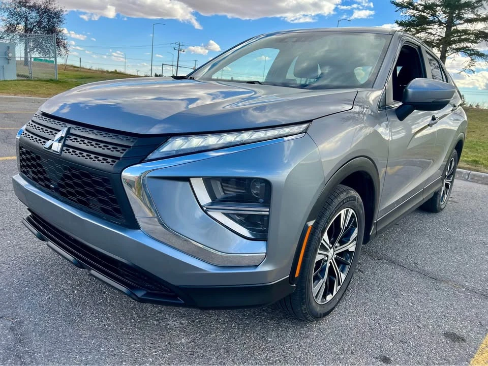 2022 Mitsubishi Eclipse Cross - Image 4 of 17