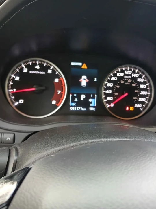 2022 Mitsubishi Eclipse Cross - Image 5 of 8