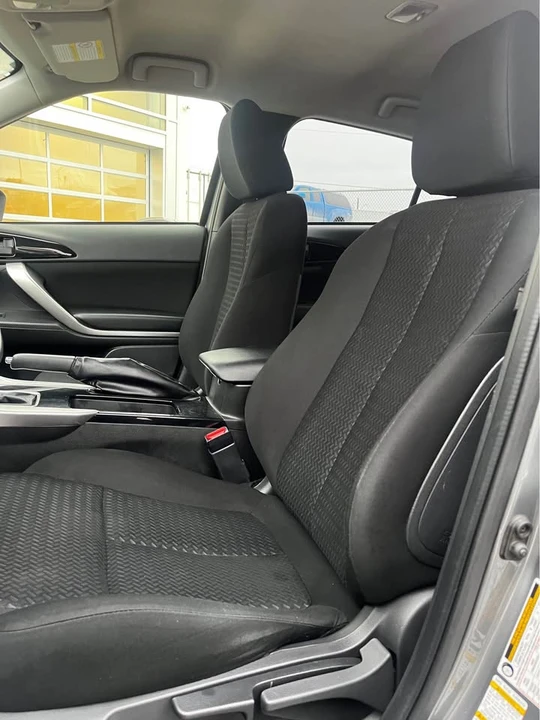 2022 Mitsubishi Eclipse Cross - Image 6 of 15