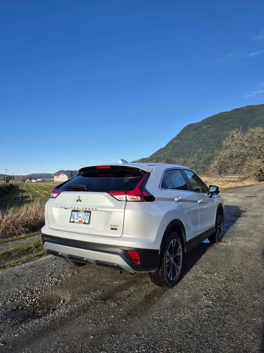 2022 Mitsubishi Eclipse Cross - Image 9 of 9