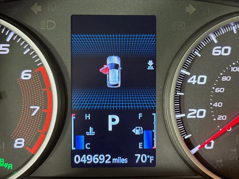 2022 Mitsubishi Eclipse Cross - Image 10 of 20