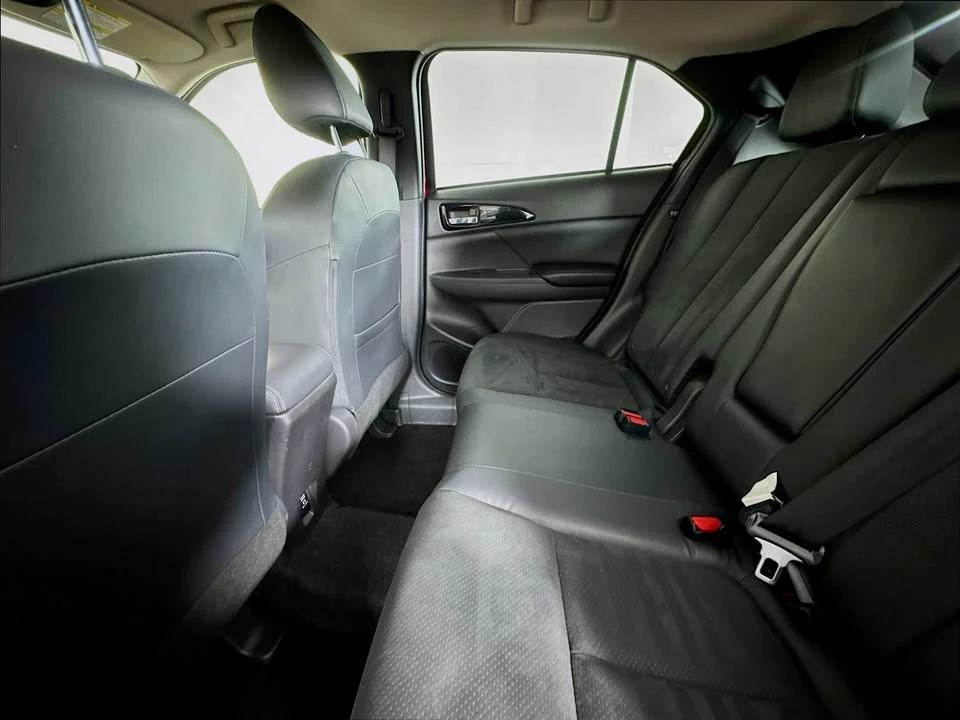 2022 Mitsubishi Eclipse Cross - Image 19 of 20