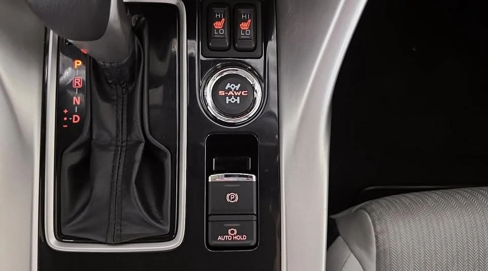 2022 Mitsubishi Eclipse Cross - Image 19 of 19