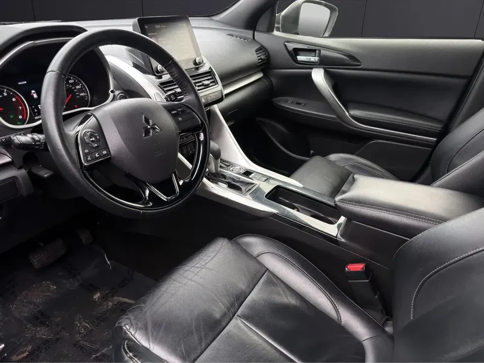 2022 Mitsubishi Eclipse Cross - Image 10 of 12