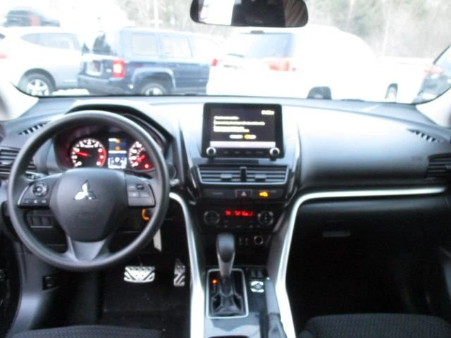 2022 Mitsubishi Eclipse Cross - Image 8 of 20