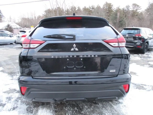 2022 Mitsubishi Eclipse Cross - Image 5 of 20