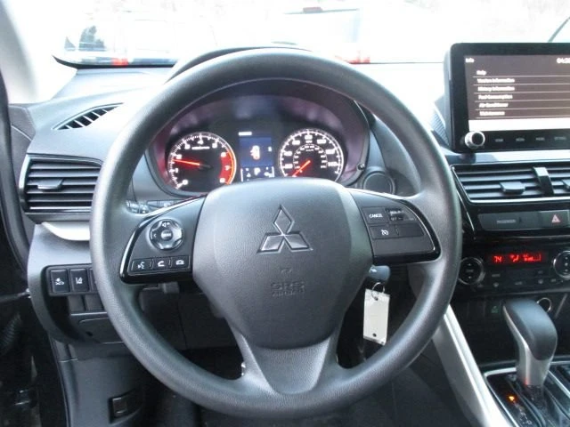 2022 Mitsubishi Eclipse Cross - Image 10 of 20