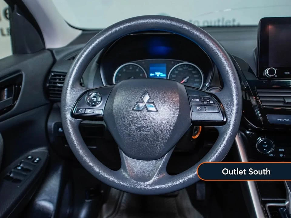 2022 Mitsubishi Eclipse Cross - Image 12 of 20