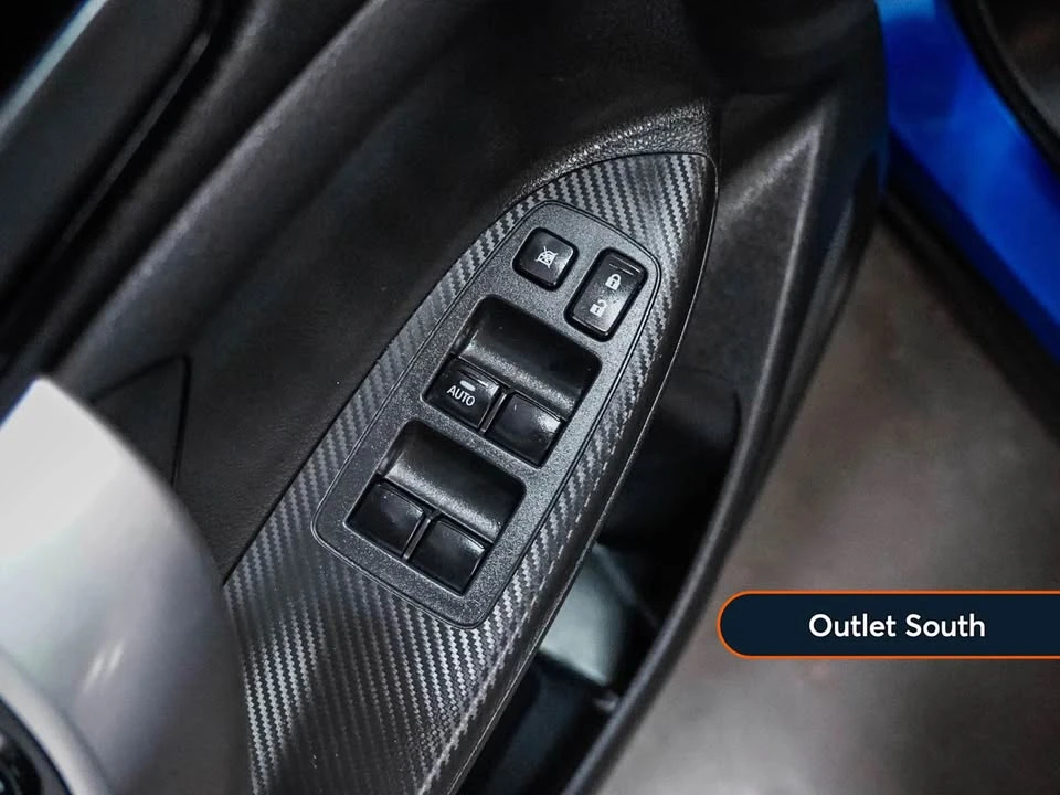 2022 Mitsubishi Eclipse Cross - Image 13 of 20