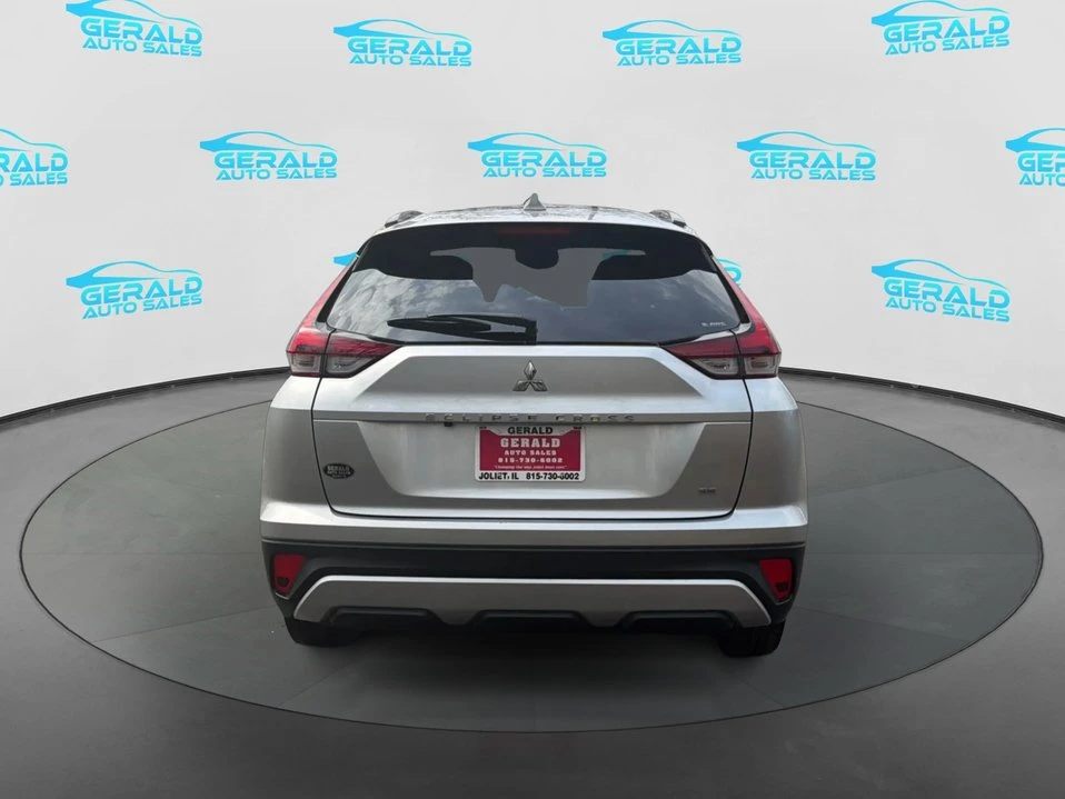 2022 Mitsubishi Eclipse Cross - Image 4 of 20