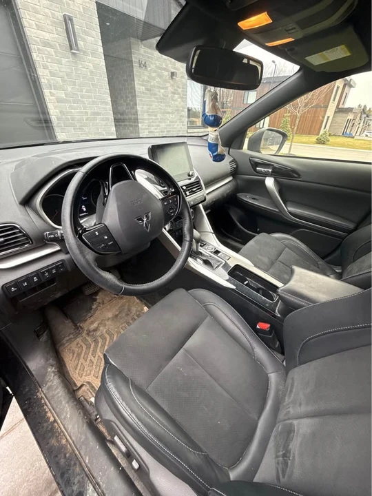 2022 Mitsubishi Eclipse Cross - Image 5 of 6