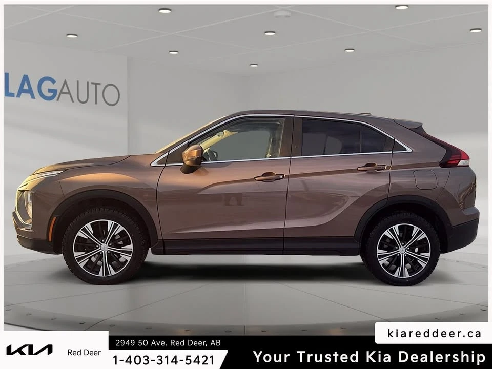 2022 Mitsubishi Eclipse Cross - Image 3 of 17