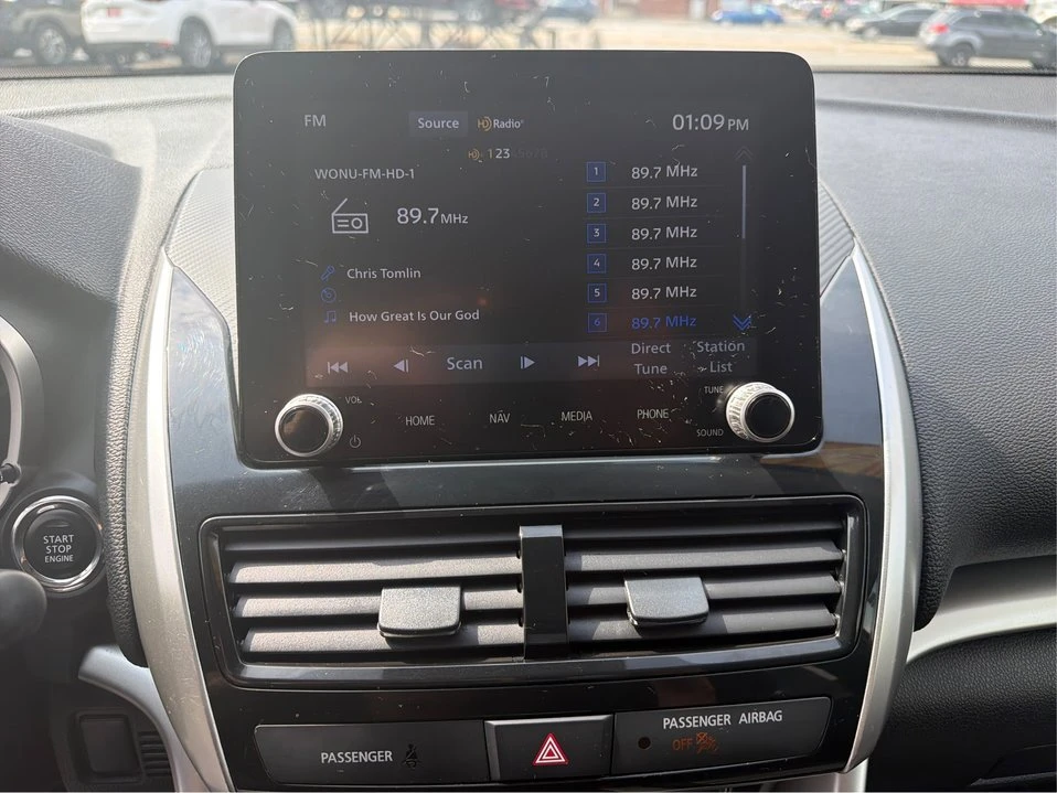 2022 Mitsubishi Eclipse Cross - Image 11 of 20