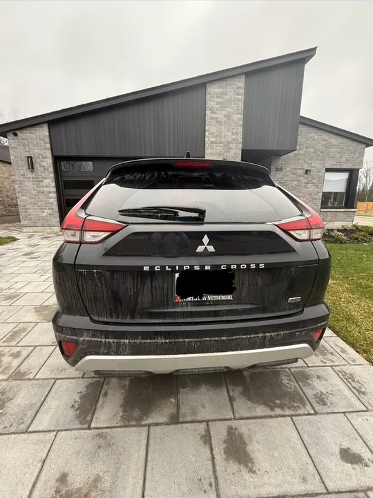2022 Mitsubishi Eclipse Cross - Image 4 of 6