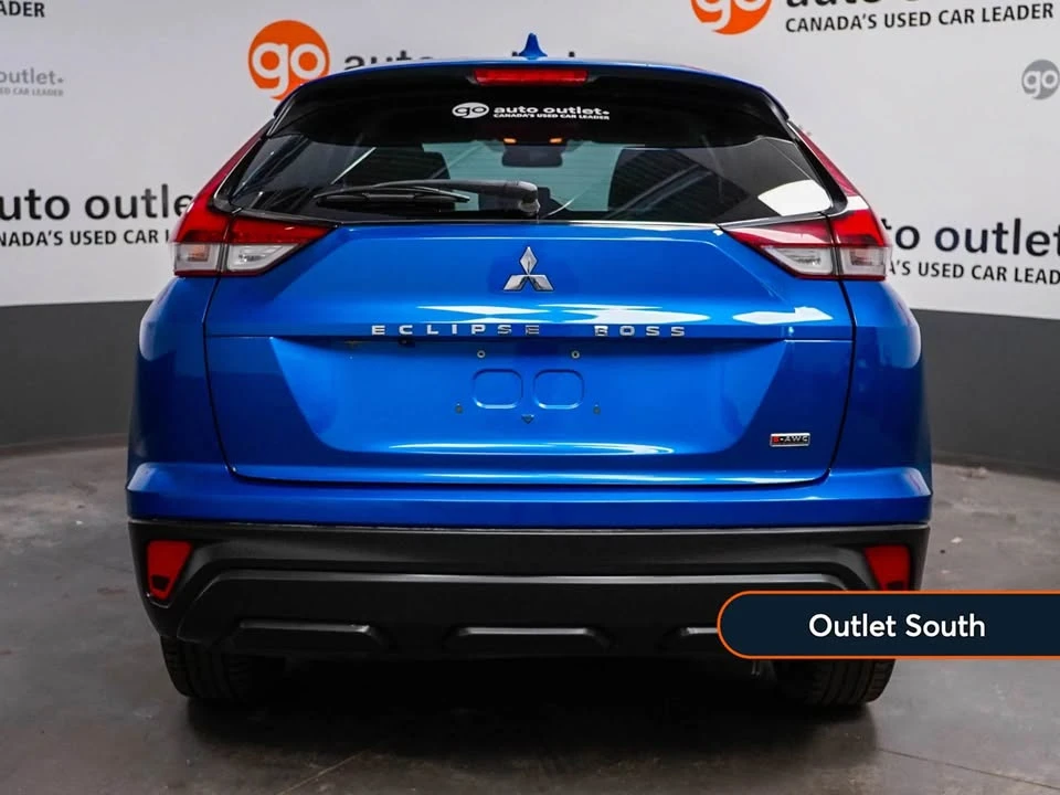 2022 Mitsubishi Eclipse Cross - Image 3 of 20