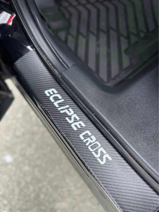 2022 Mitsubishi Eclipse Cross - Image 8 of 19