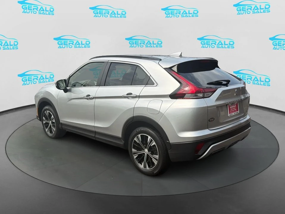 2022 Mitsubishi Eclipse Cross - Image 7 of 20