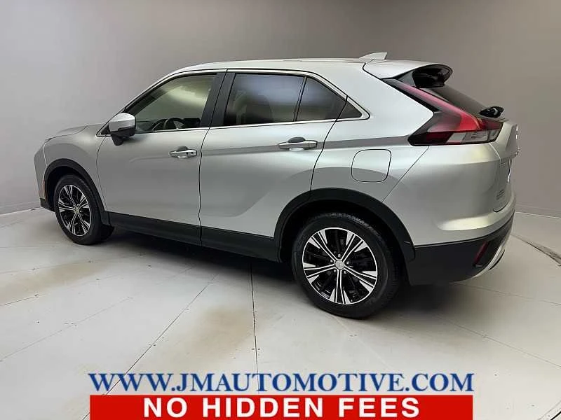 2022 Mitsubishi Eclipse Cross - Image 3 of 20