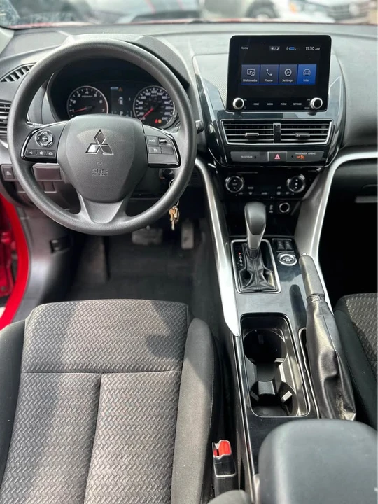 2022 Mitsubishi Eclipse Cross - Image 11 of 20
