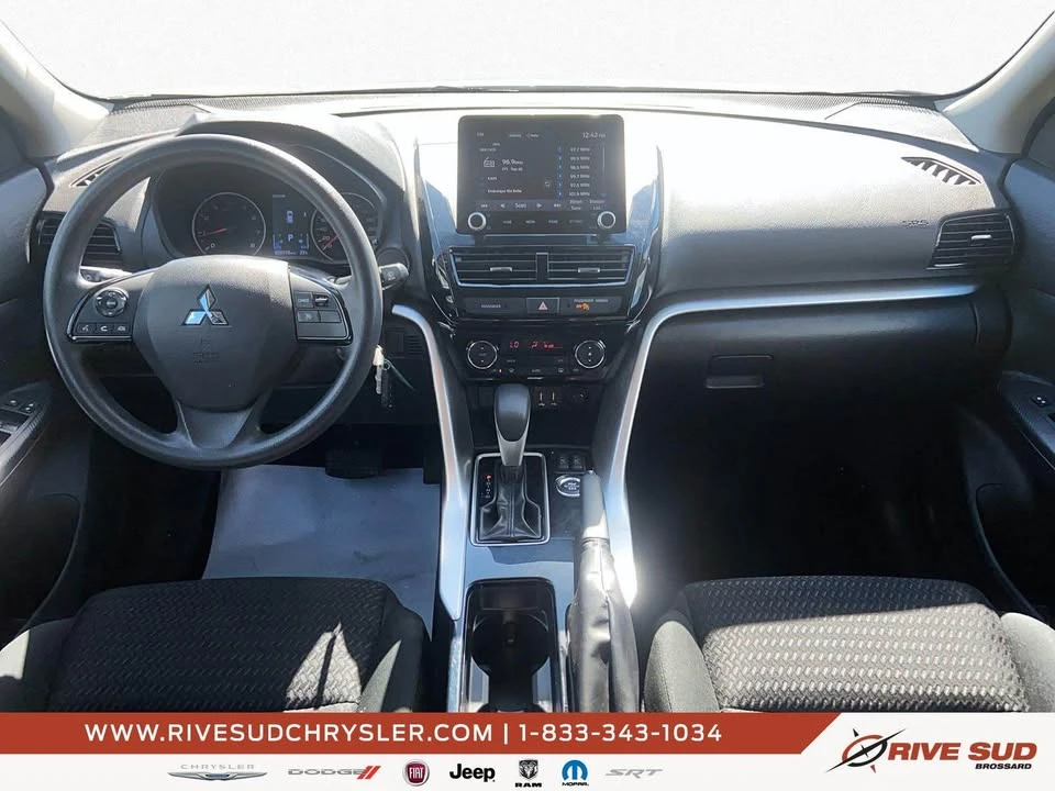 2022 Mitsubishi Eclipse Cross - Image 7 of 14