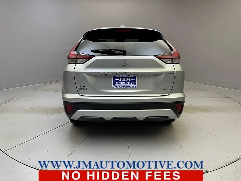 2022 Mitsubishi Eclipse Cross - Image 4 of 20