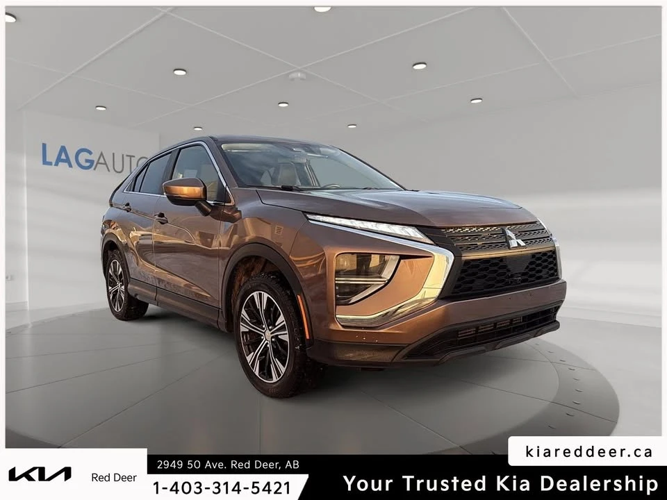 2022 Mitsubishi Eclipse Cross - Image 2 of 17