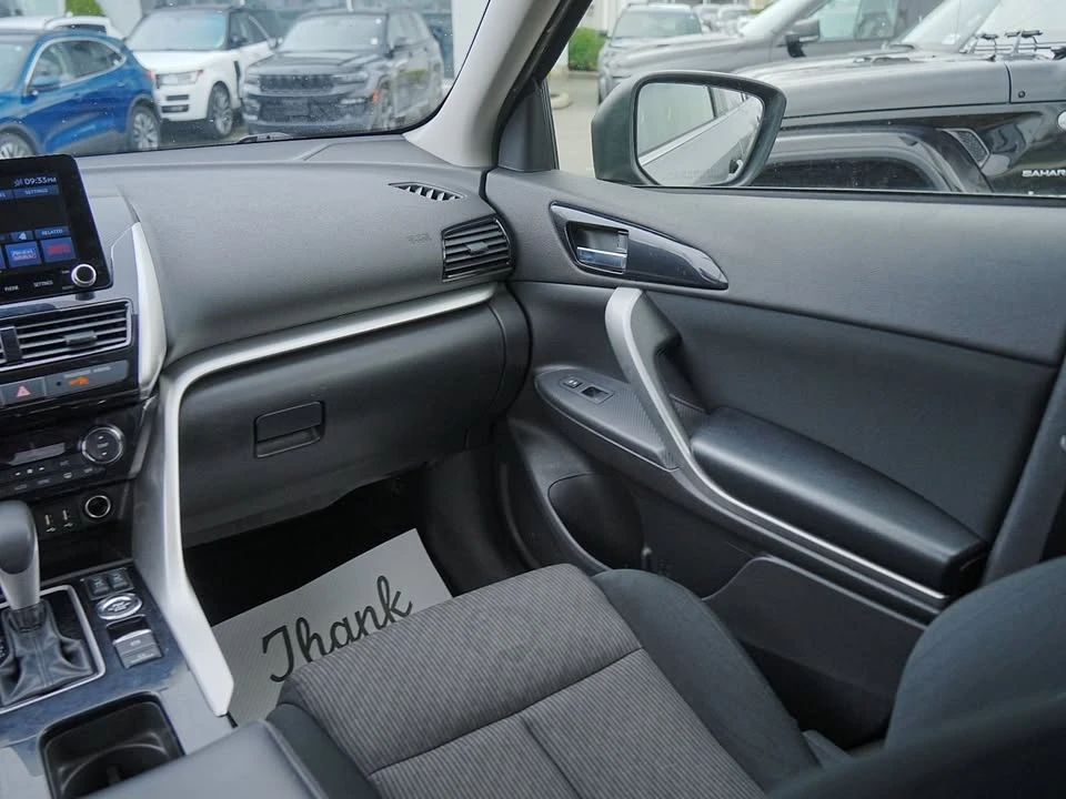 2022 Mitsubishi Eclipse Cross - Image 18 of 20