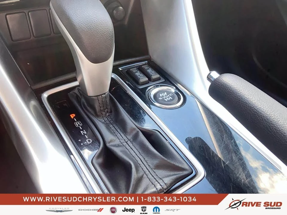 2022 Mitsubishi Eclipse Cross - Image 12 of 14