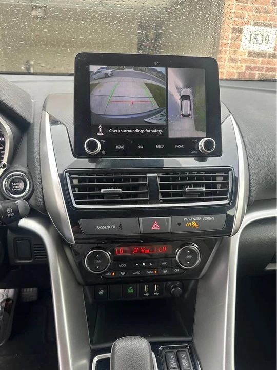 2022 Mitsubishi Eclipse Cross - Image 6 of 9