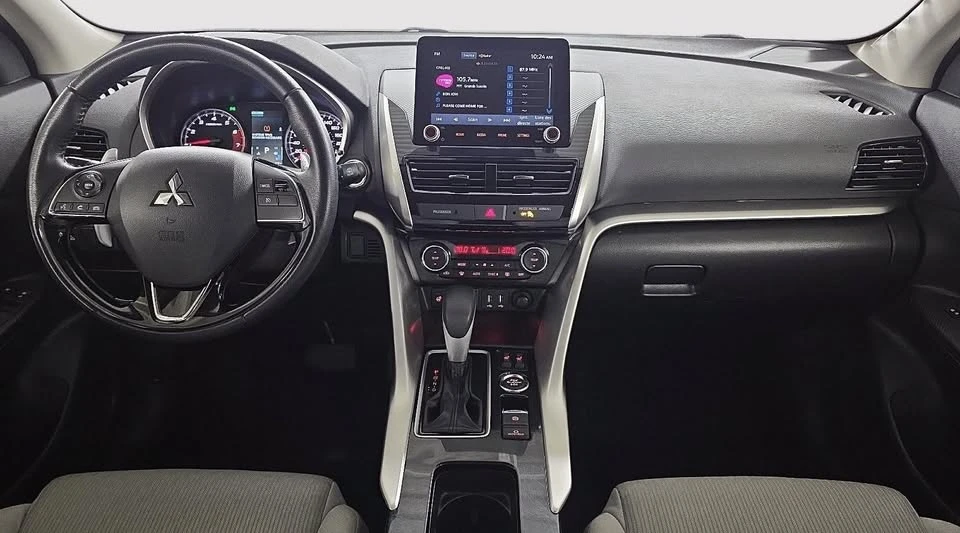 2022 Mitsubishi Eclipse Cross - Image 11 of 20