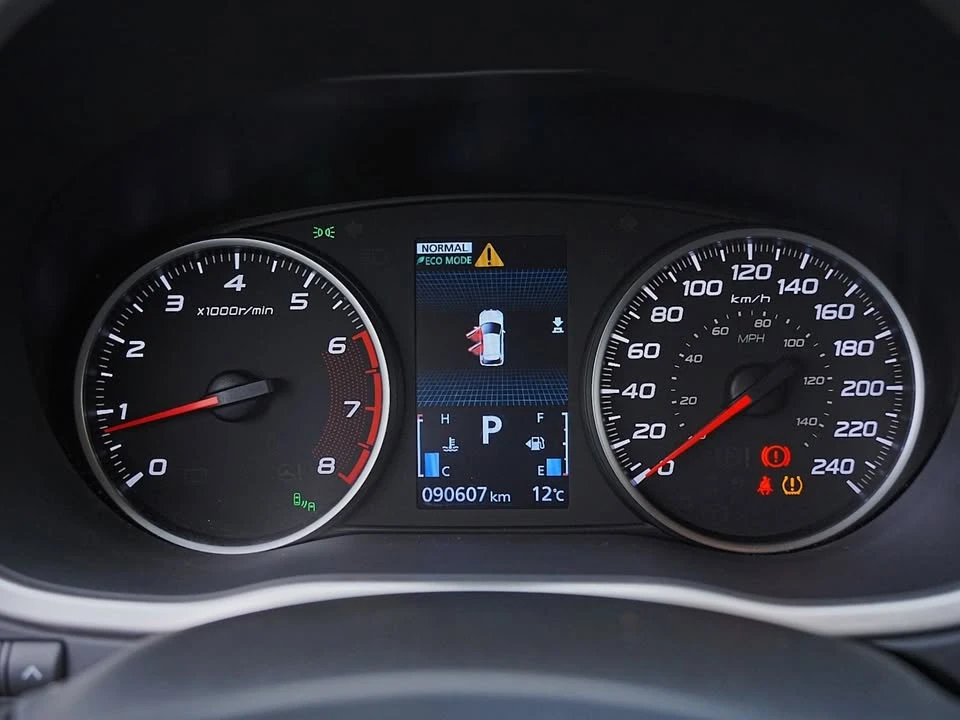 2022 Mitsubishi Eclipse Cross - Image 12 of 20