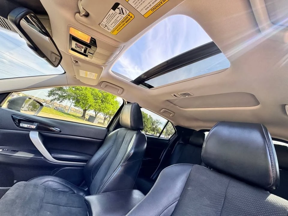 2022 Mitsubishi Eclipse Cross - Image 14 of 20