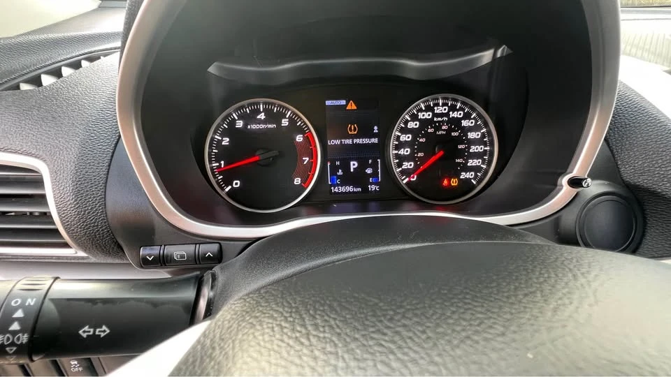 2022 Mitsubishi Eclipse Cross - Image 15 of 21