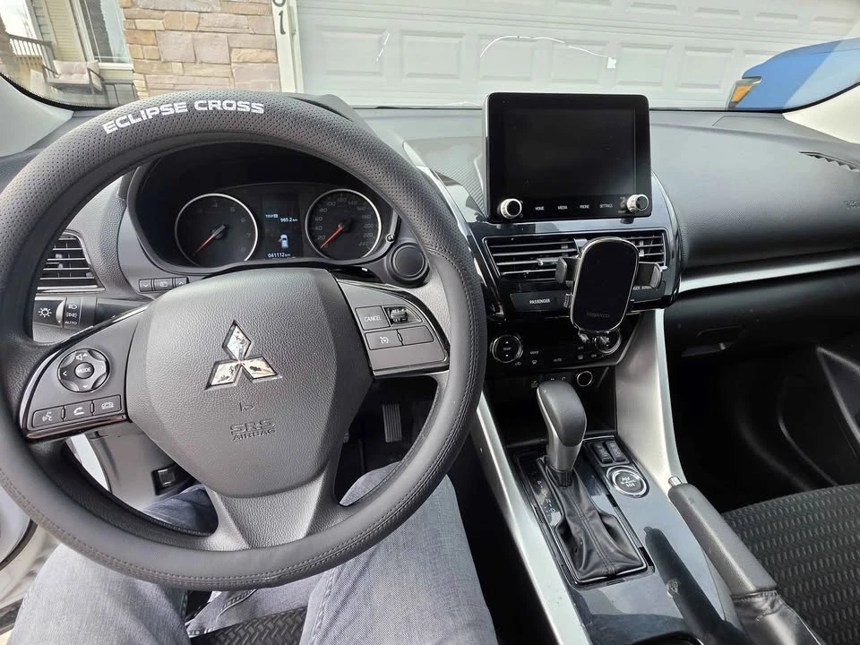 2022 Mitsubishi Eclipse Cross - Image 3 of 9