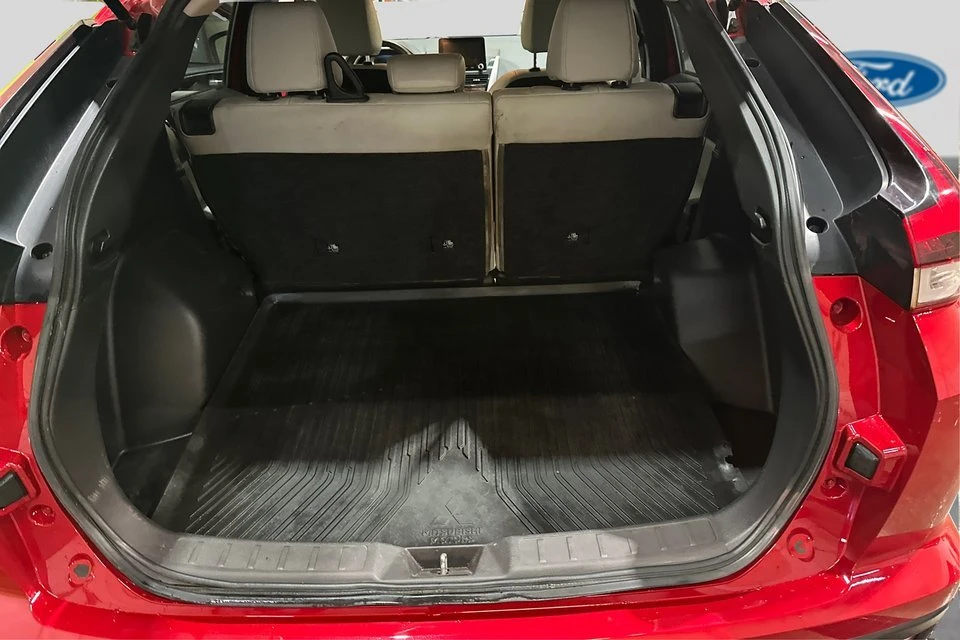 2022 Mitsubishi Eclipse Cross - Image 12 of 20