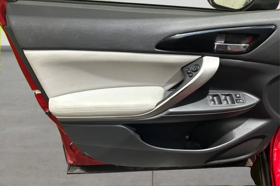2022 Mitsubishi Eclipse Cross - Image 20 of 20