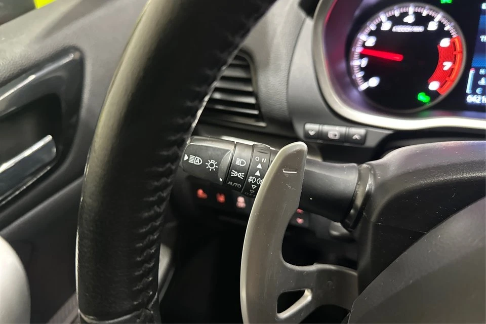 2022 Mitsubishi Eclipse Cross - Image 19 of 20