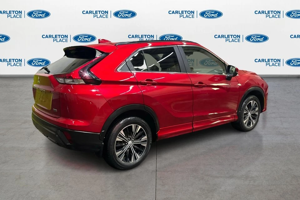 2022 Mitsubishi Eclipse Cross - Image 5 of 20