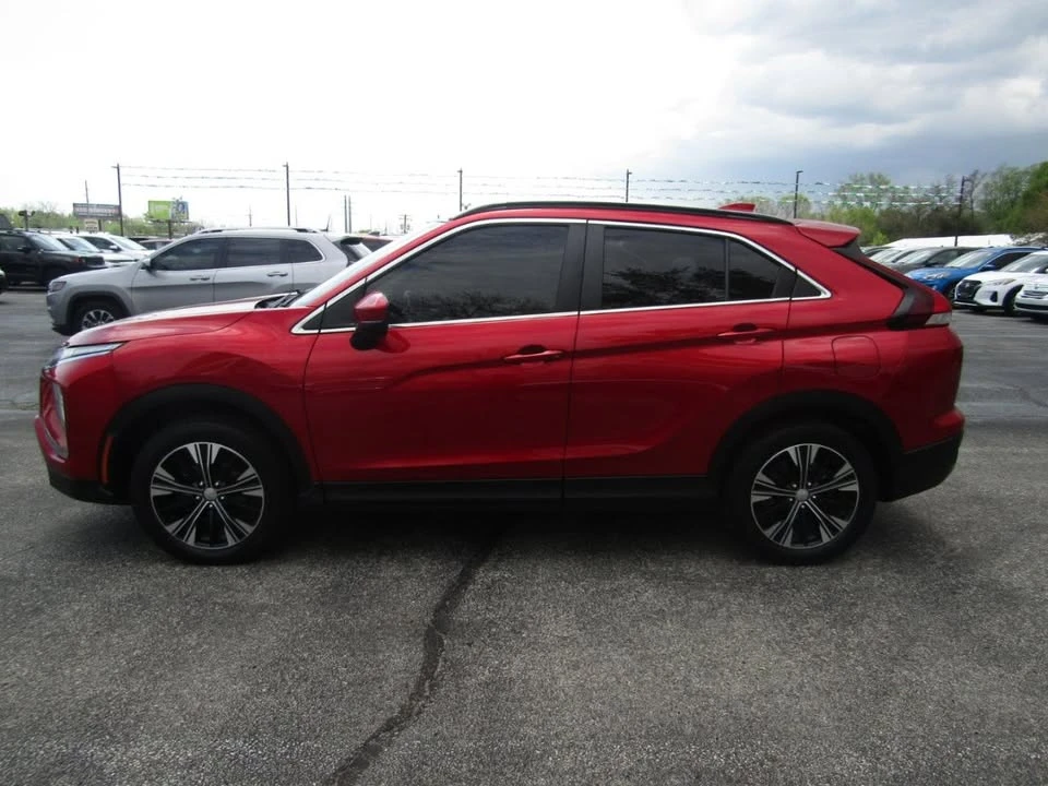 2022 Mitsubishi Eclipse Cross - Image 2 of 18