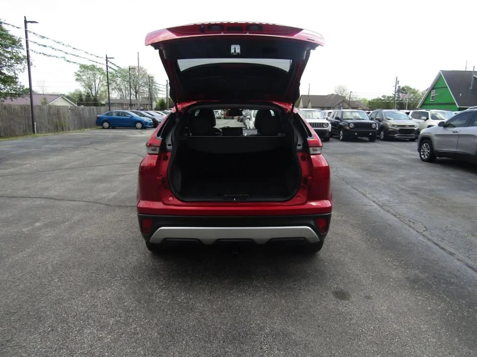 2022 Mitsubishi Eclipse Cross - Image 5 of 18
